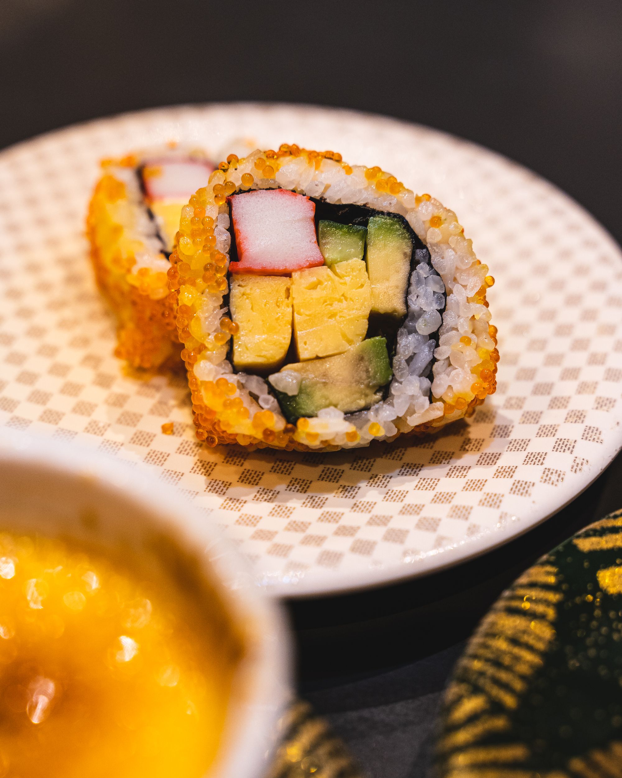 Close up of sushi (tobiko California)